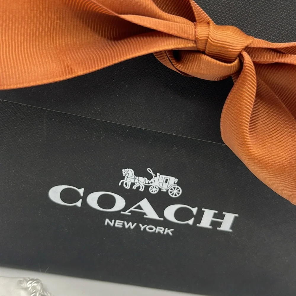Coach gift packaging bundle